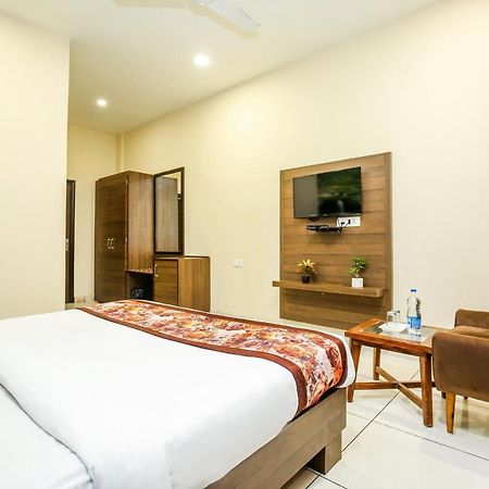 Hotel Karan Residency - 5 Min Walk From Golden Temple Amritsar Exterior foto