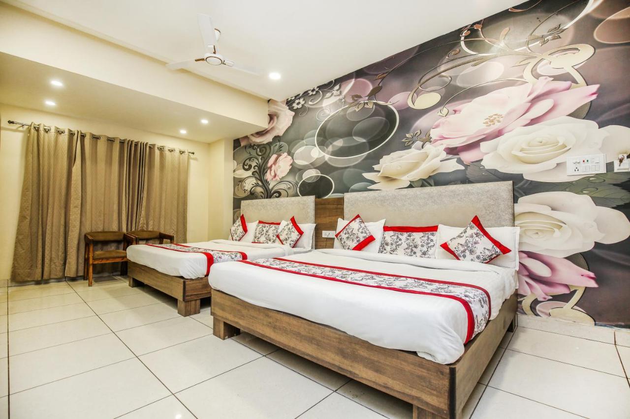 Hotel Karan Residency - 5 Min Walk From Golden Temple Amritsar Exterior foto